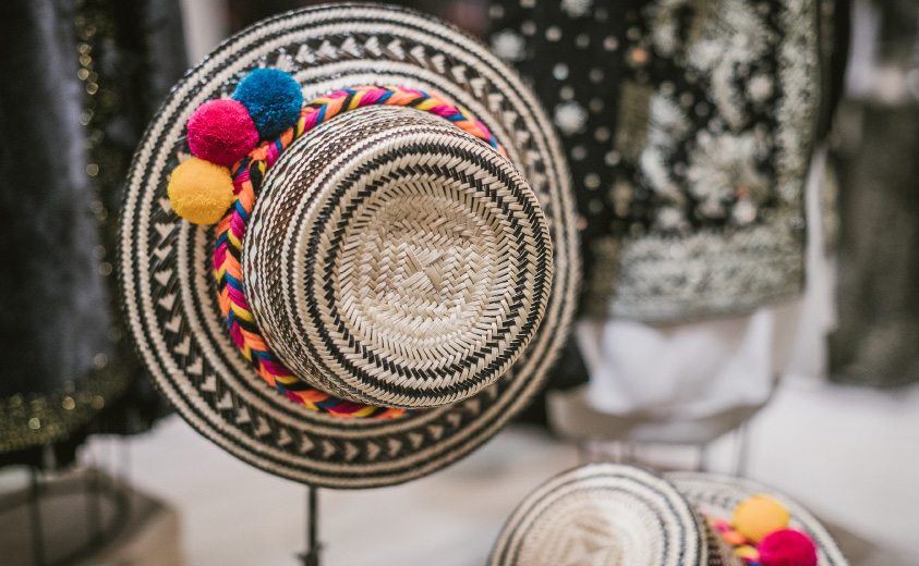 Sombreros wayúu en marca argentina Rapsodia.