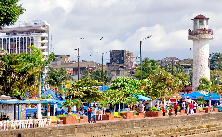 Faro Buenaventura Colombia, Wikipedia. Shaun McRae, Licencia CC BY-SA 2.5